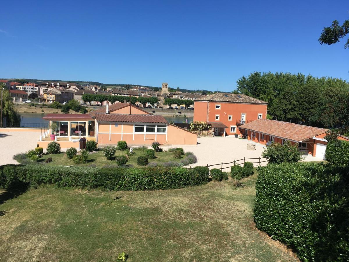 ホテル Domaine Des Jardins De La Saone トゥールニュ エクステリア 写真